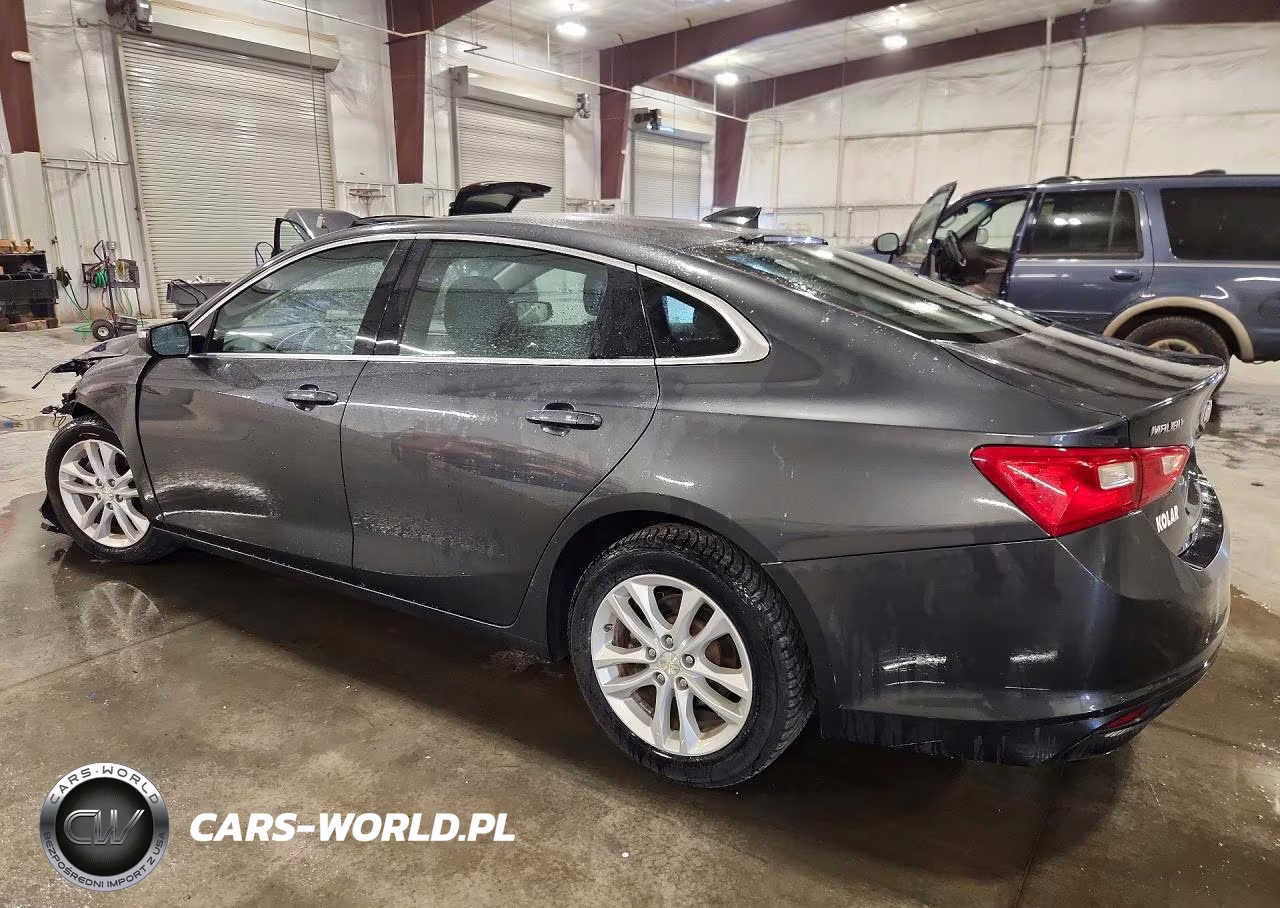 2018 Chevrolet Malibu Lt VIN:1G1ZD5ST5JF225330 - 2