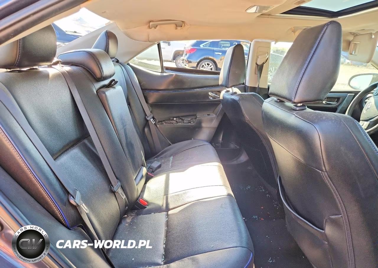 2018 Toyota Corolla Xse VIN:5YFBURHE5JP770672 - 10