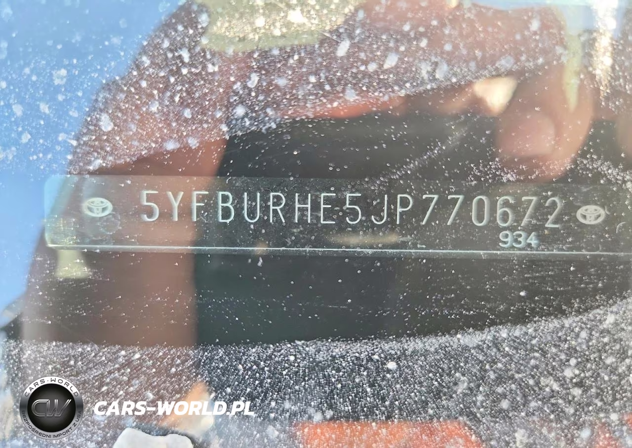 2018 Toyota Corolla Xse VIN:5YFBURHE5JP770672 - 12