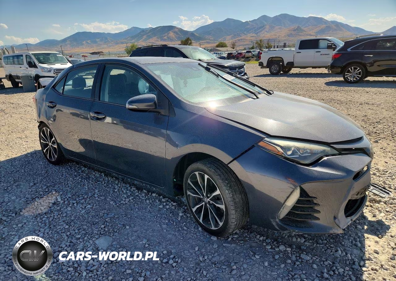 2018 Toyota Corolla Xse VIN:5YFBURHE5JP770672 - 4