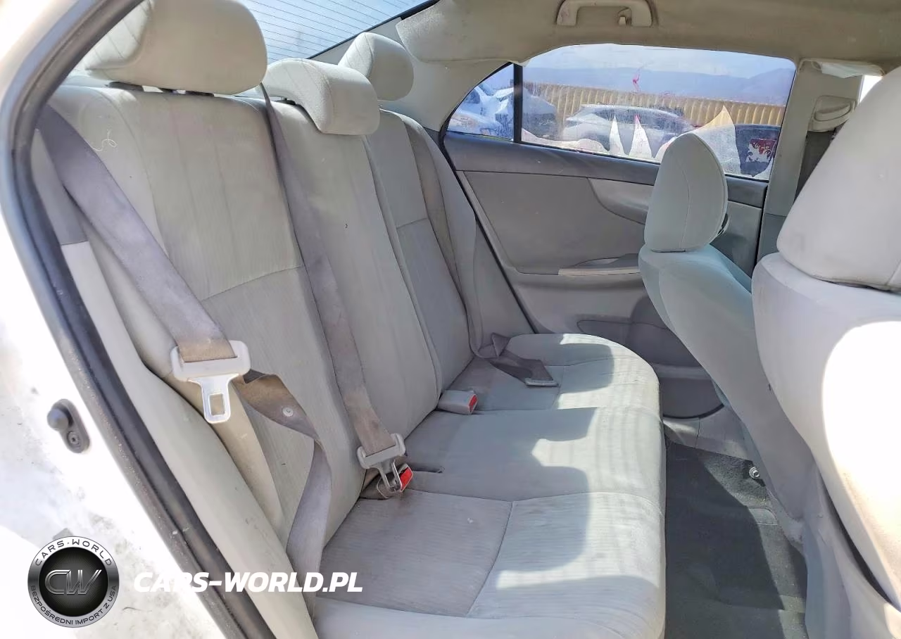 2010 Toyota Corolla Le VIN:1NXBU4EEXAZ201967 - 10