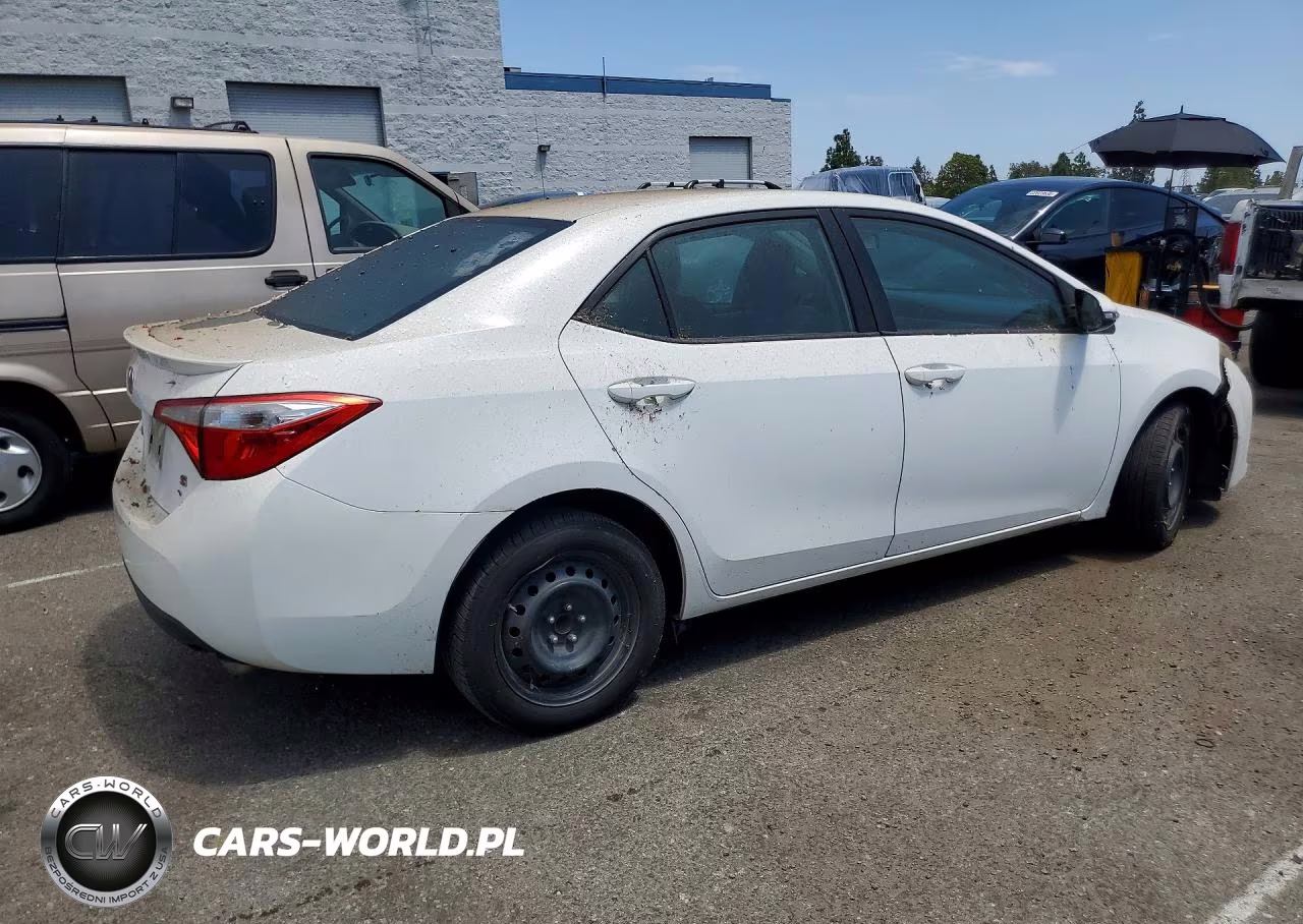 2014 Toyota Corolla S VIN:5YFBURHE7EP103589 - 3