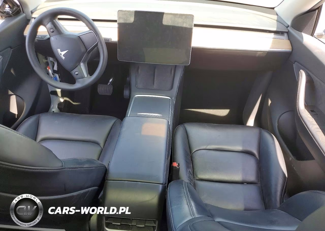 2022 Tesla Model Y VIN:7SAYGDEE1NF323317 - 8