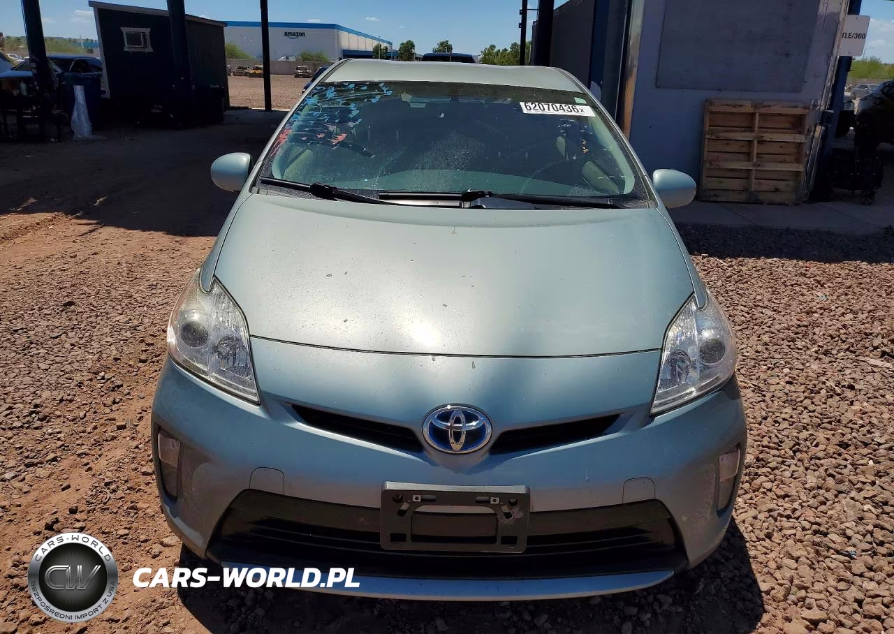 2015 Toyota Prius Four VIN:JTDKN3DU5F1988811 - 5