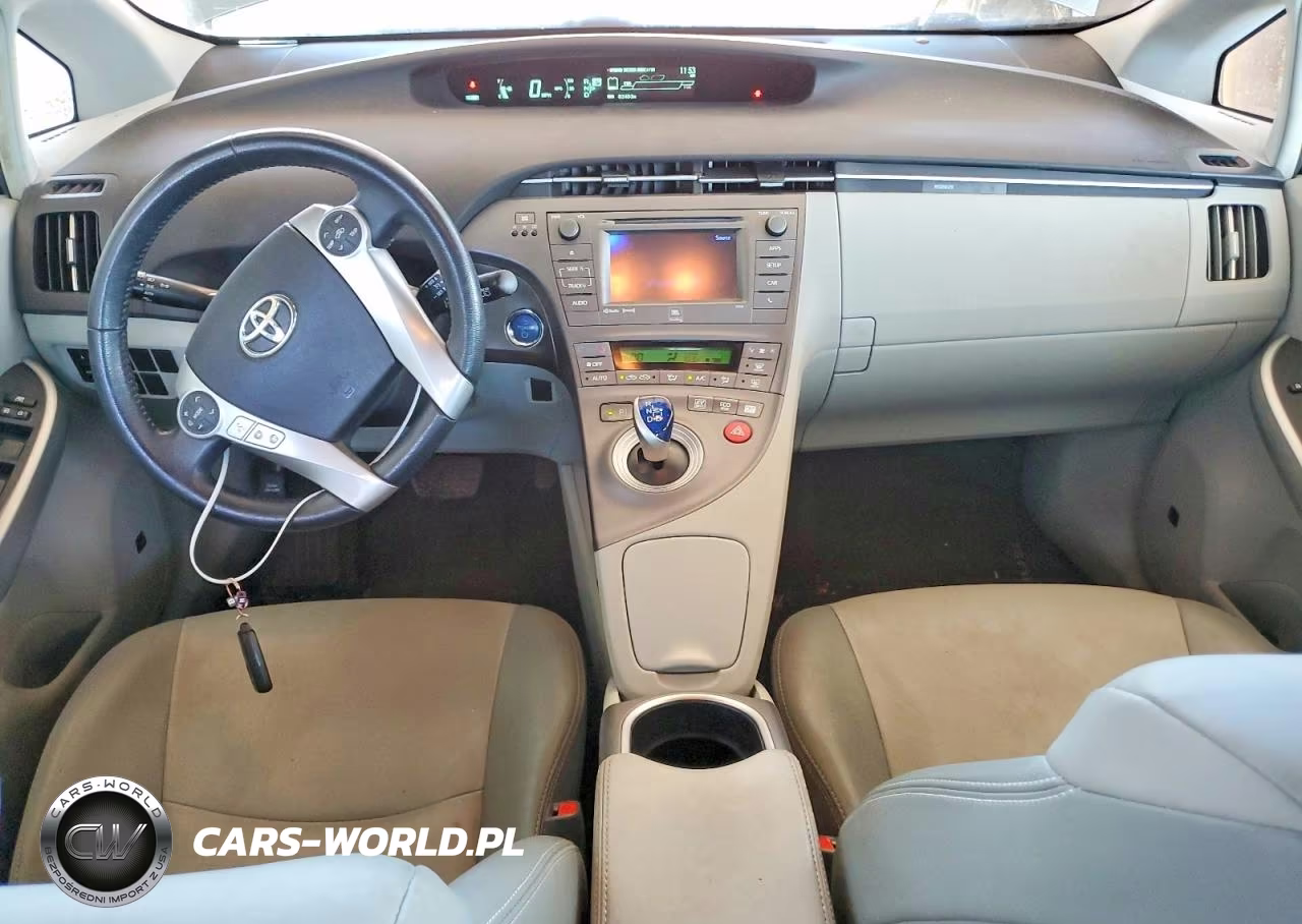 2015 Toyota Prius Four VIN:JTDKN3DU5F1988811 - 8