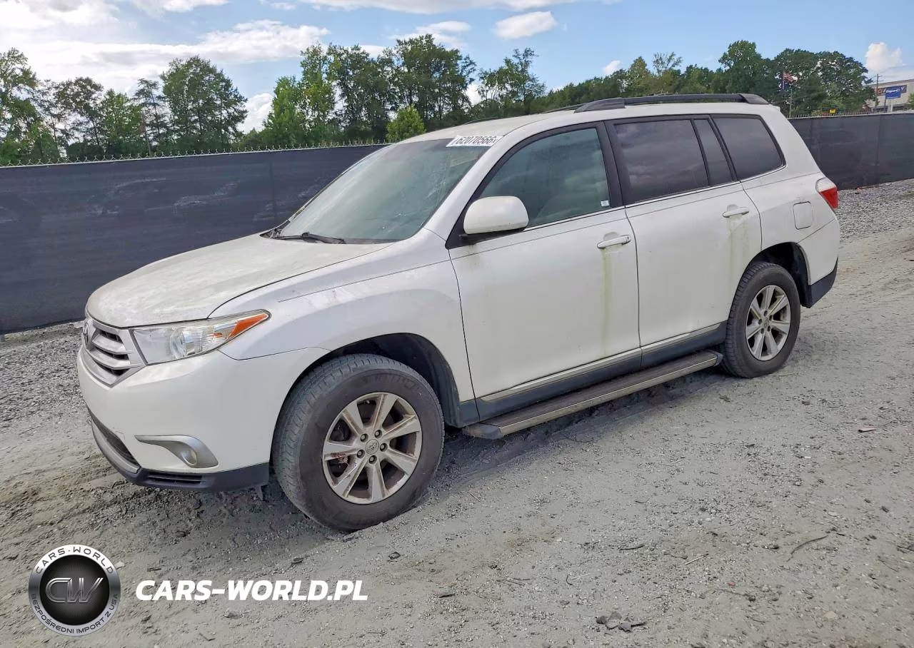 2013 Toyota Highlander Plus
