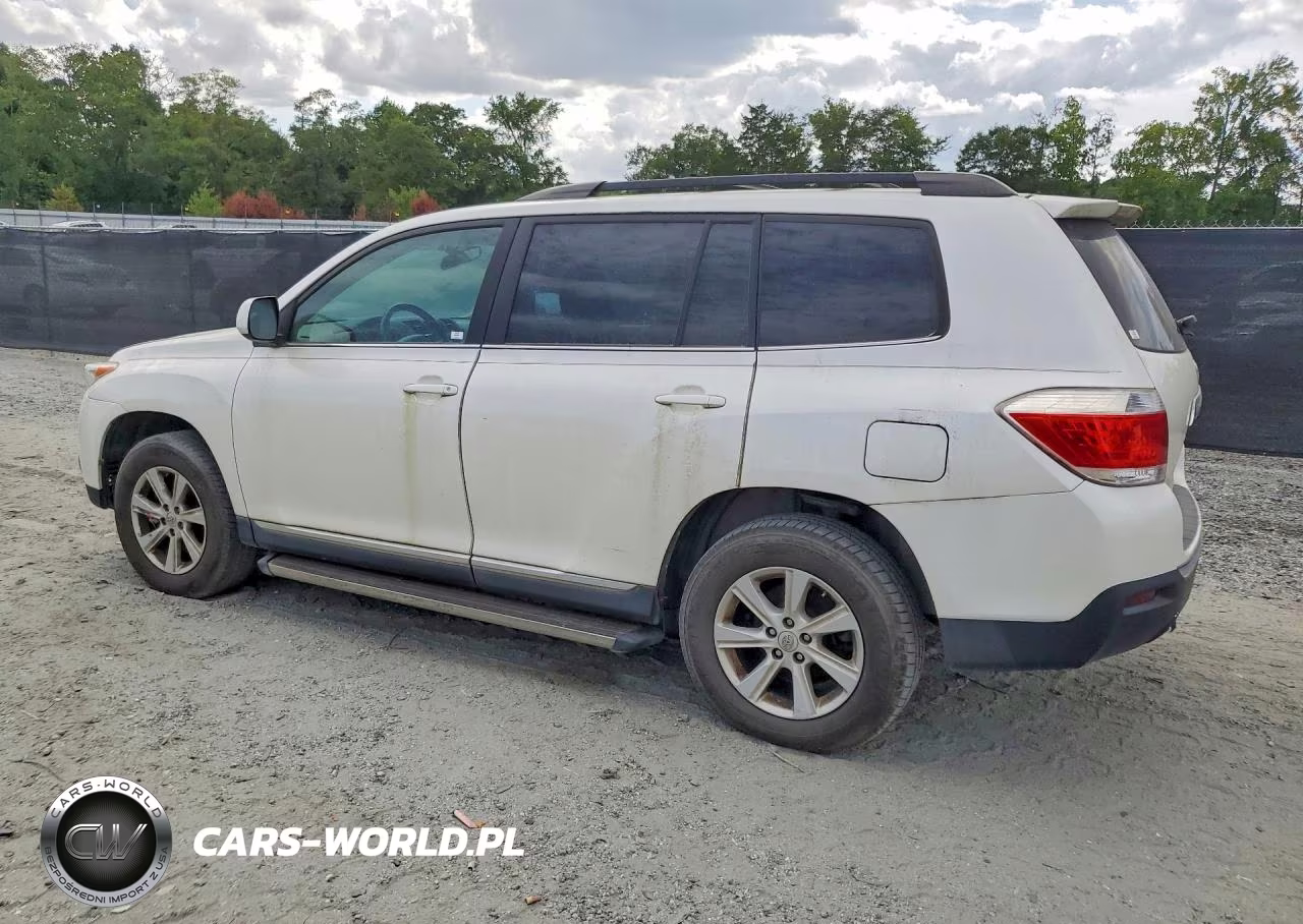 2013 Toyota Highlander Plus VIN:5TDZA3EH5DS044762 - 2