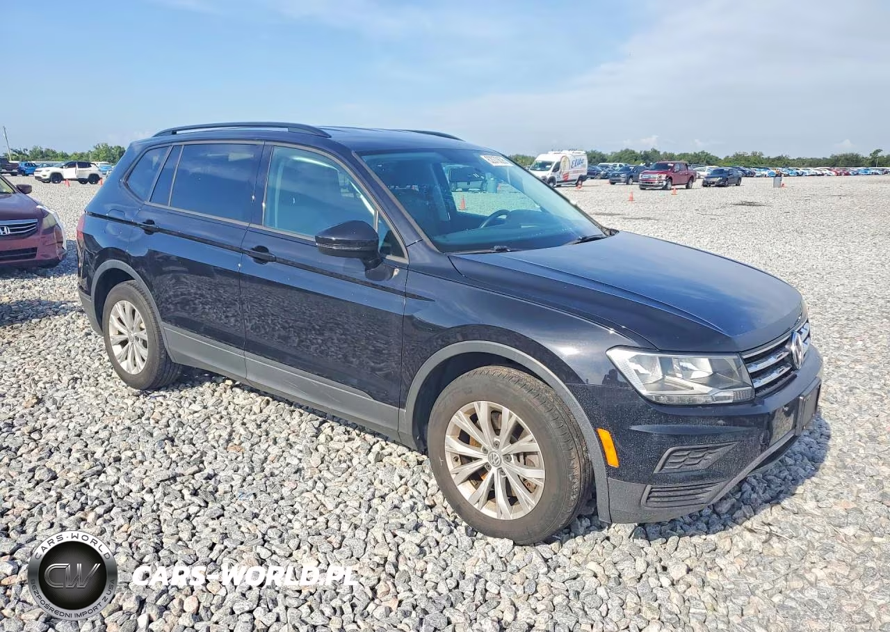 2018 Volkswagen Tiguan S VIN:3VV0B7AX8JM083238 - 4