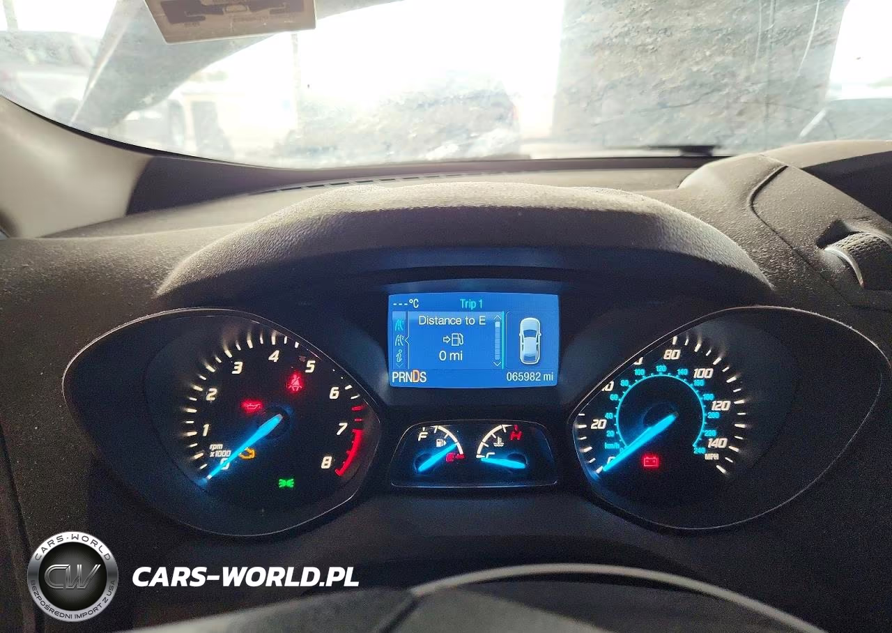 2015 Ford Escape Se VIN:1FMCU0G71FUA92673 - 9