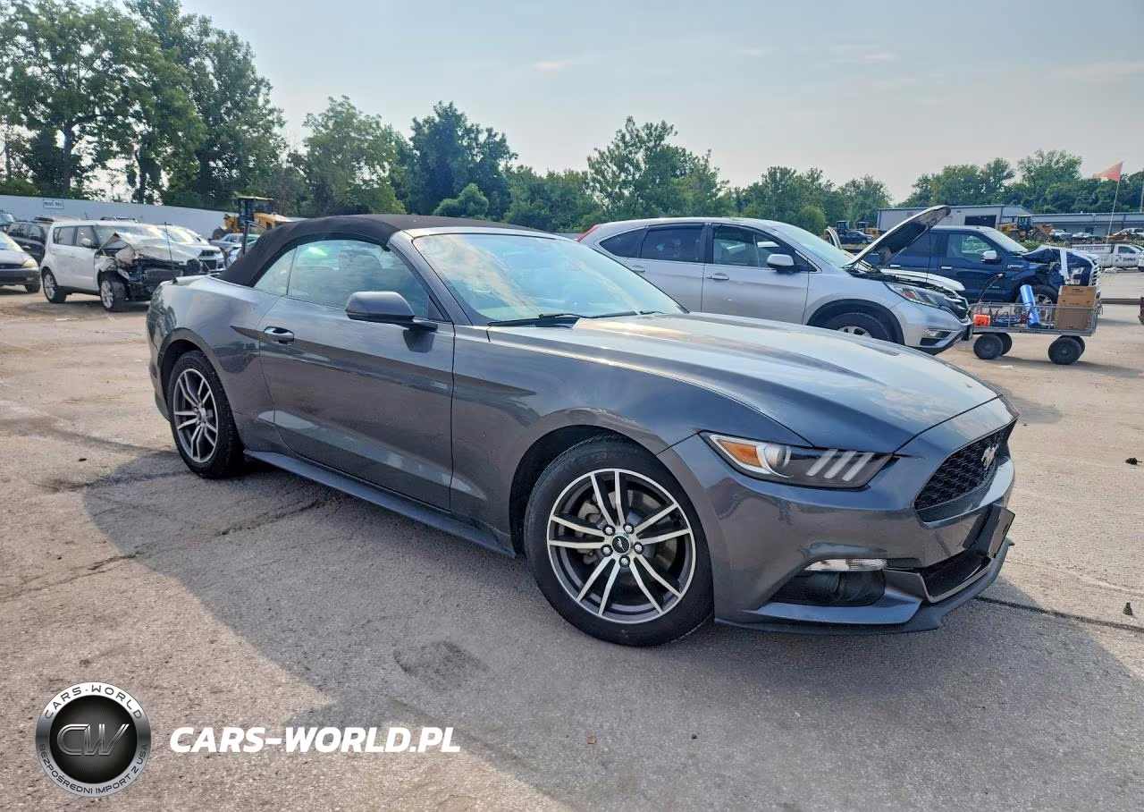 2015 Ford Mustang VIN:1FATP8UH3F5397454 - 4
