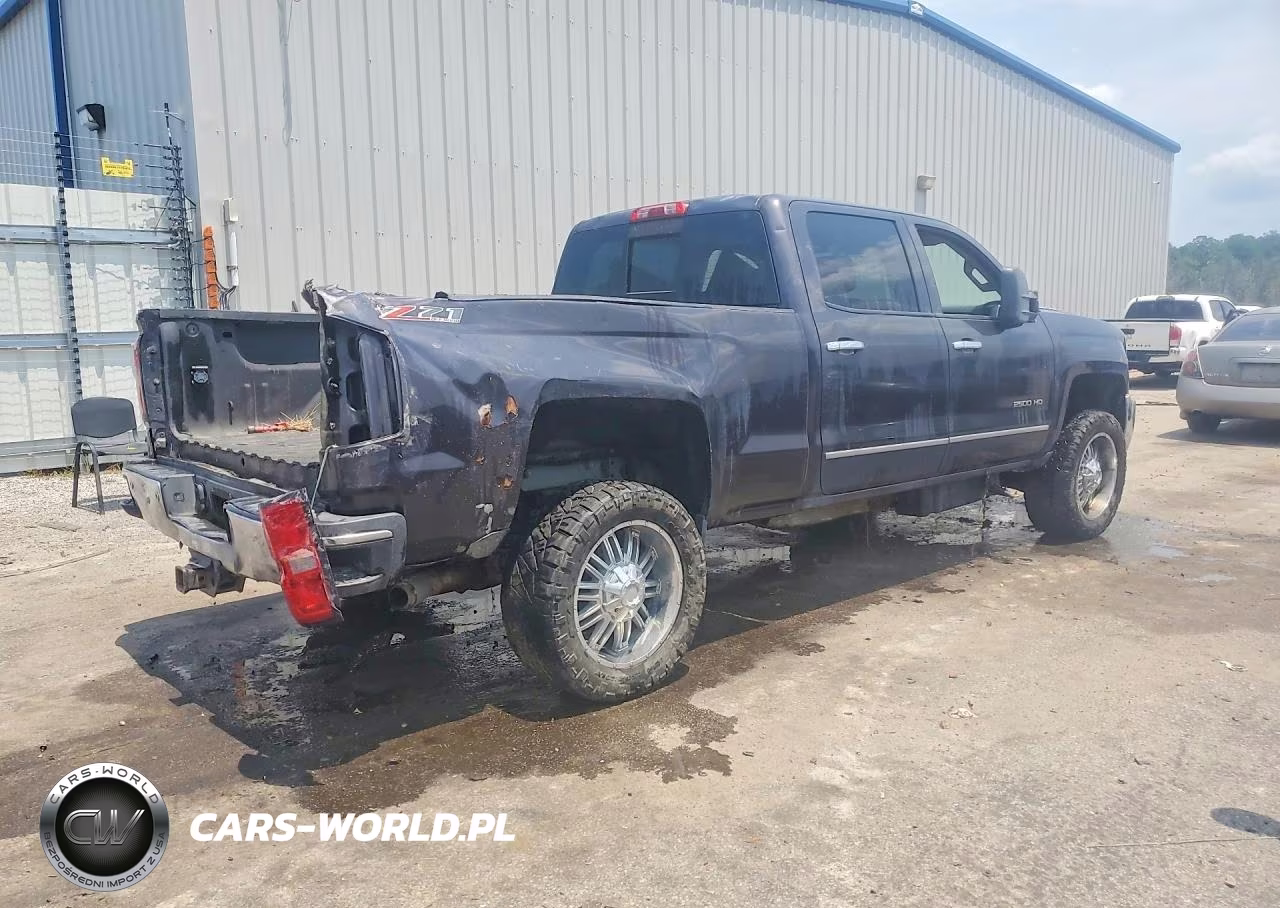 2015 Chevrolet Silverado K2500 Heavy Duty Ltz VIN:1GC1KWE8XFF163762 - 3