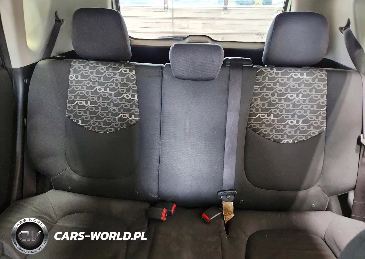 2011 Kia Soul + VIN:KNDJT2A21B7240868 - 10