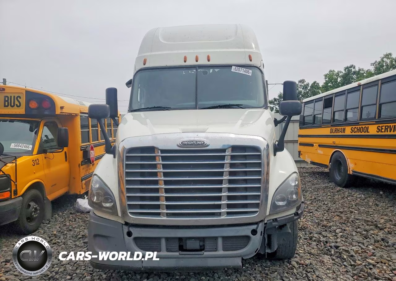 2018 Freightliner Cascadia 1 - Semi Truck VIN:1FUJGLDR4JLJL3685 - 5