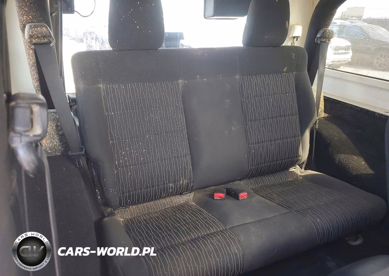 2012 Jeep Wrangler Sport VIN:1C4AJWAG5CL245590 - 10