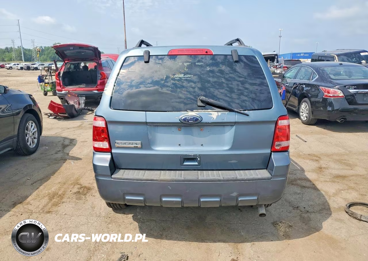 2011 Ford Escape Xlt VIN:1FMCU0D72BKA06717 - 6