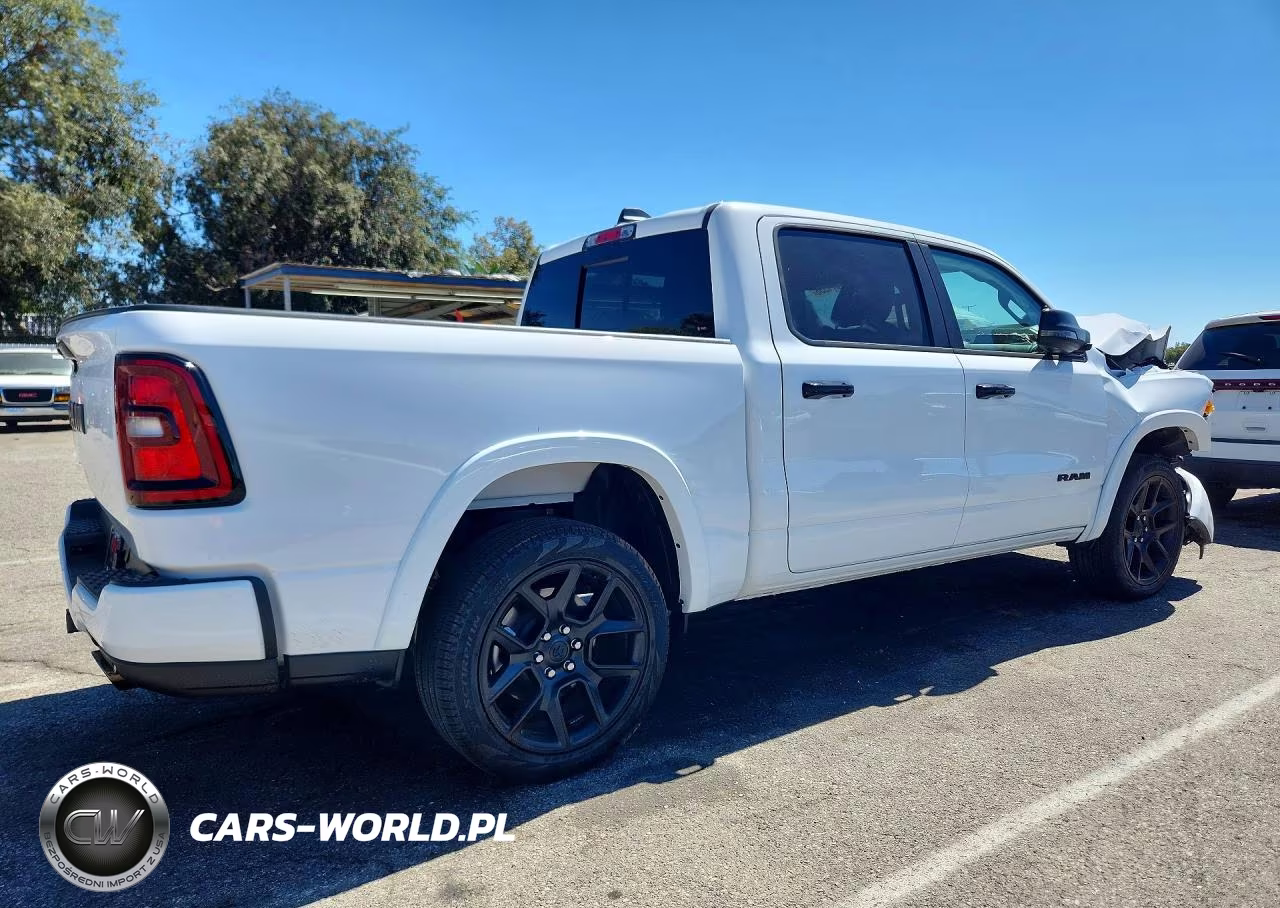 2026 Ram 1500 Laramie VIN:1C6RREJP7TN184194 - 3