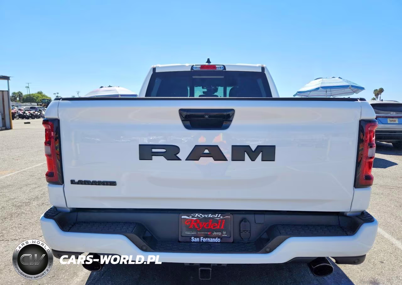 2026 Ram 1500 Laramie VIN:1C6RREJP7TN184194 - 6