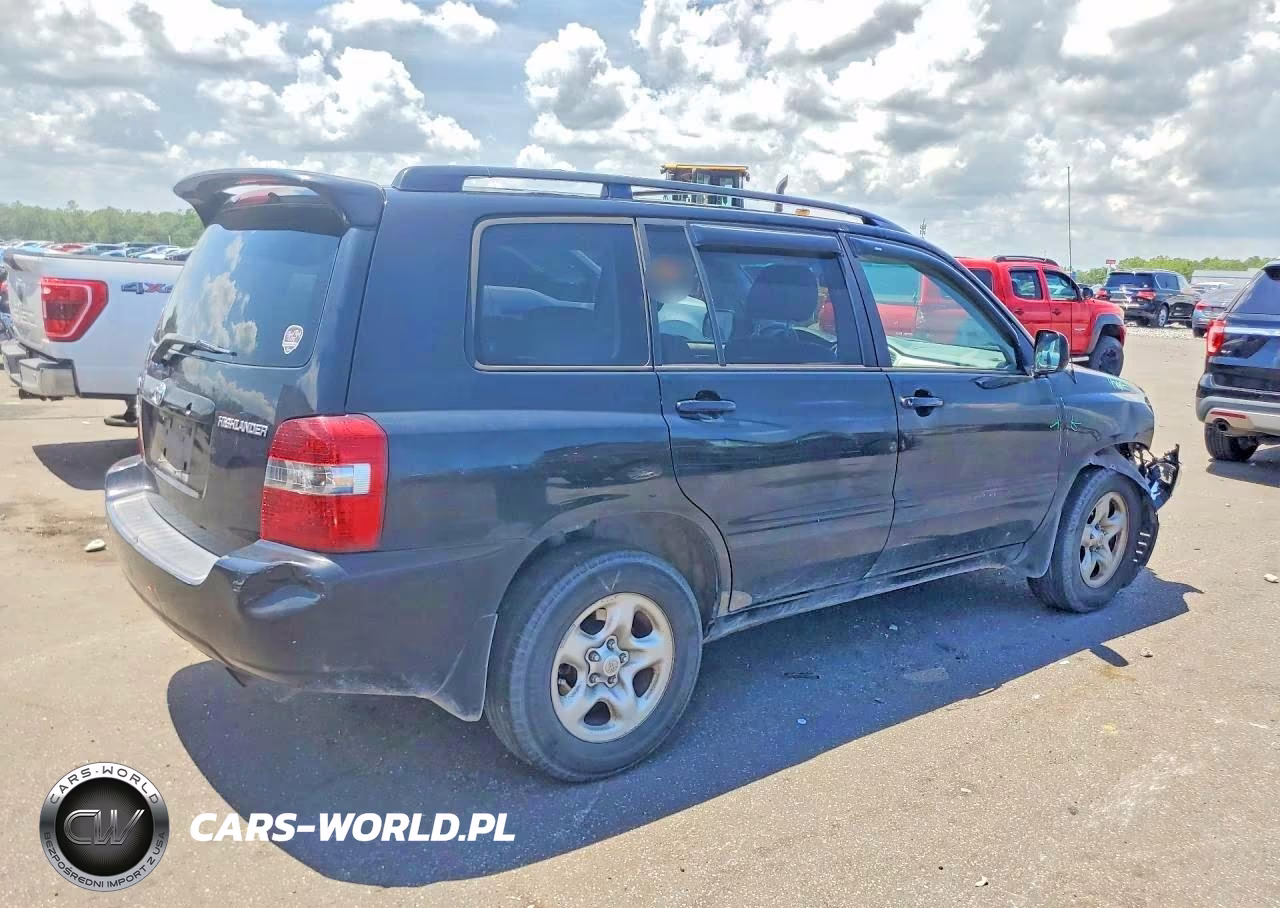 2007 Toyota Highlander Base VIN:JTEGD21AX70166747 - 3