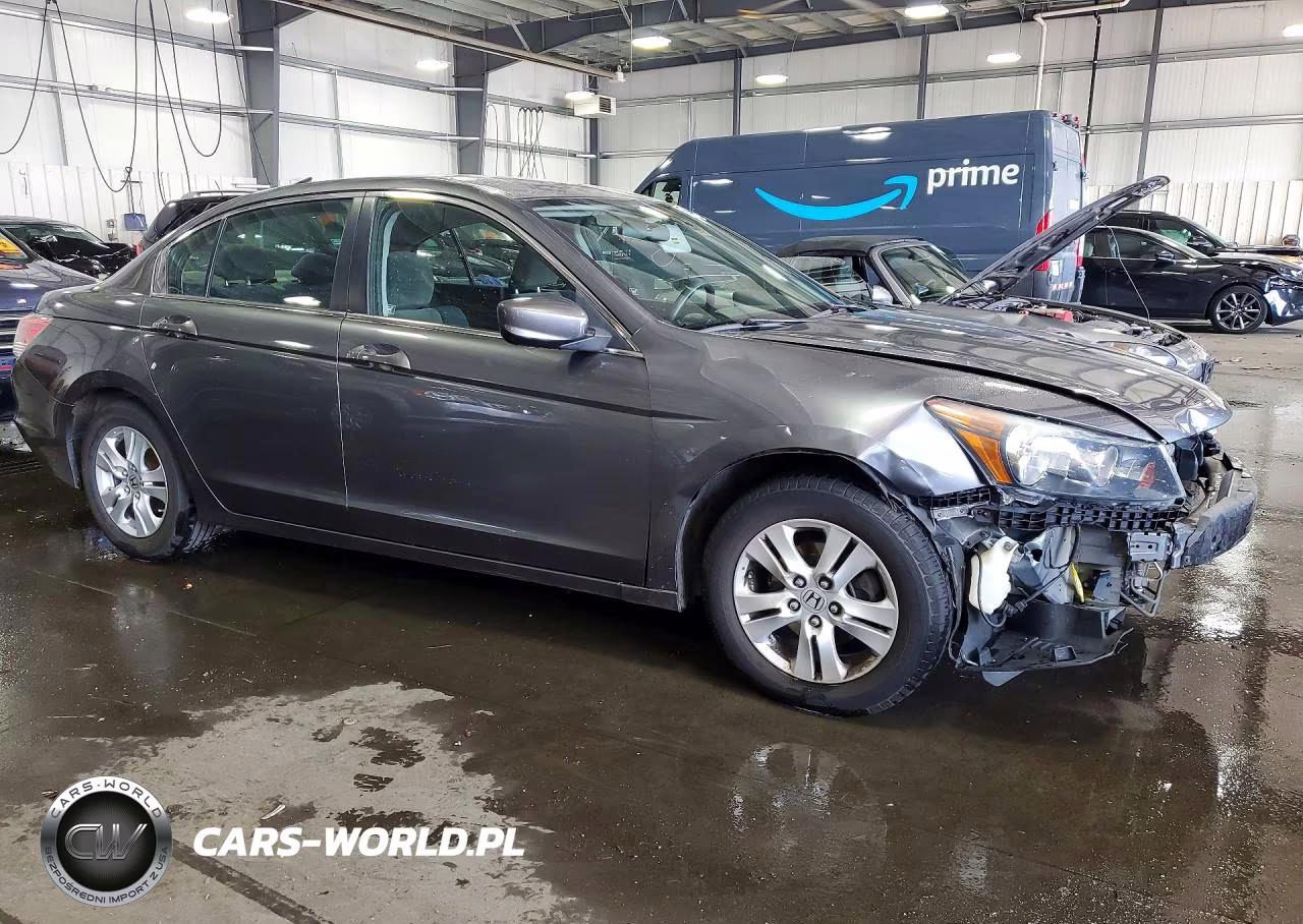 2010 Honda Accord Lxp VIN:1HGCP2F40AA118240 - 4
