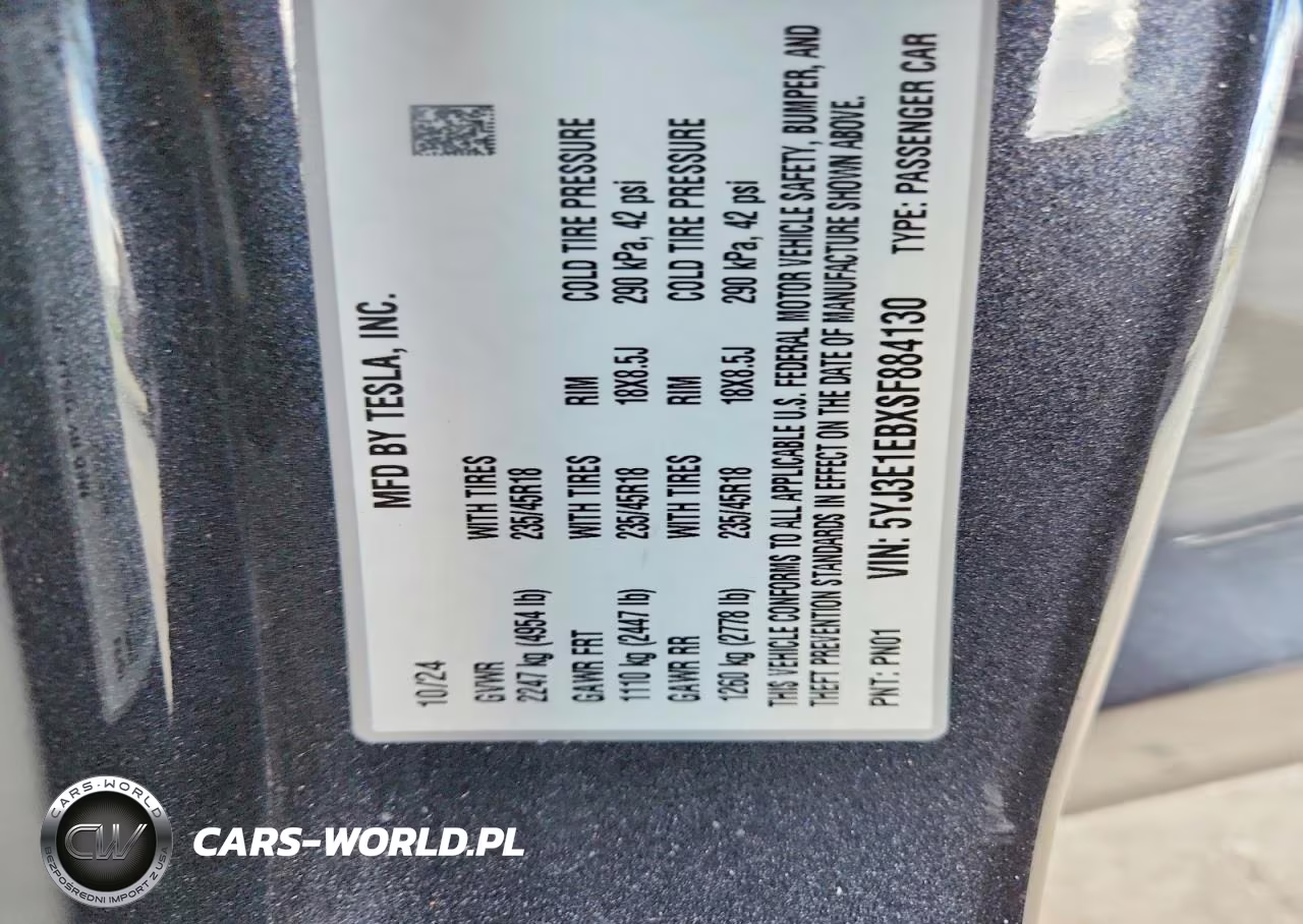 2025 Tesla Model 3 VIN:5YJ3E1EBXSF884130 - 12