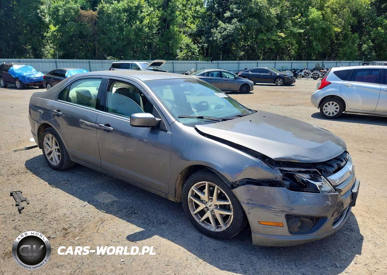 2010 Ford Fusion Se VIN:3FAHP0HA8AR314319 - 4