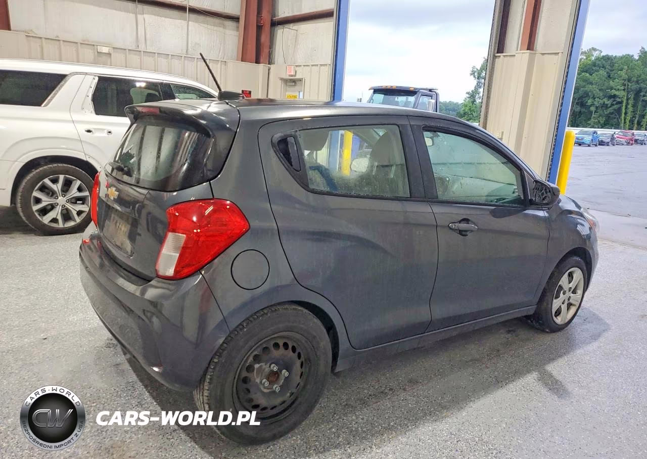 2021 Chevrolet Spark Ls VIN:KL8CB6SAXMC723819 - 3