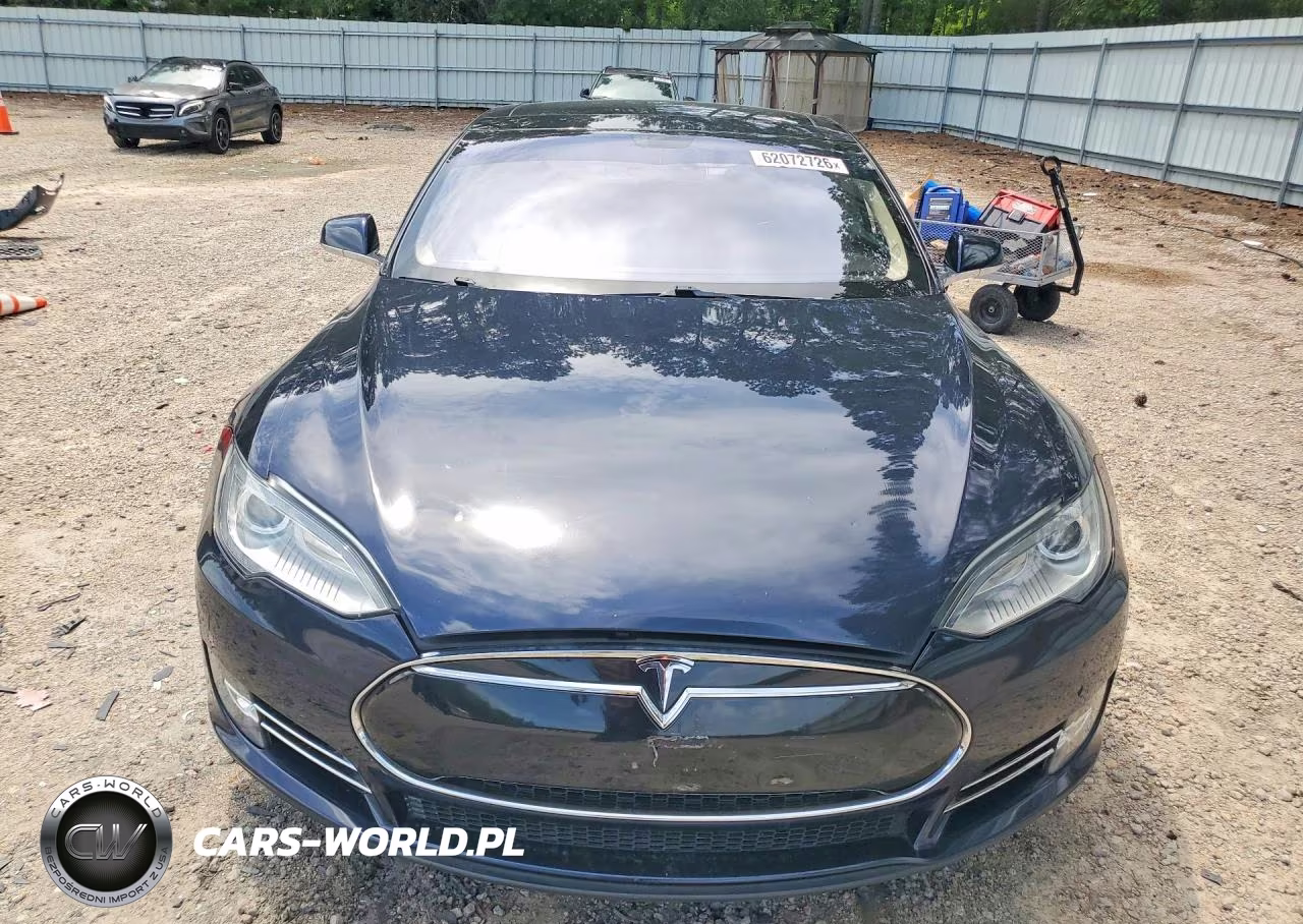 2013 Tesla Model S VIN:5YJSA1DP2DFP24802 - 5
