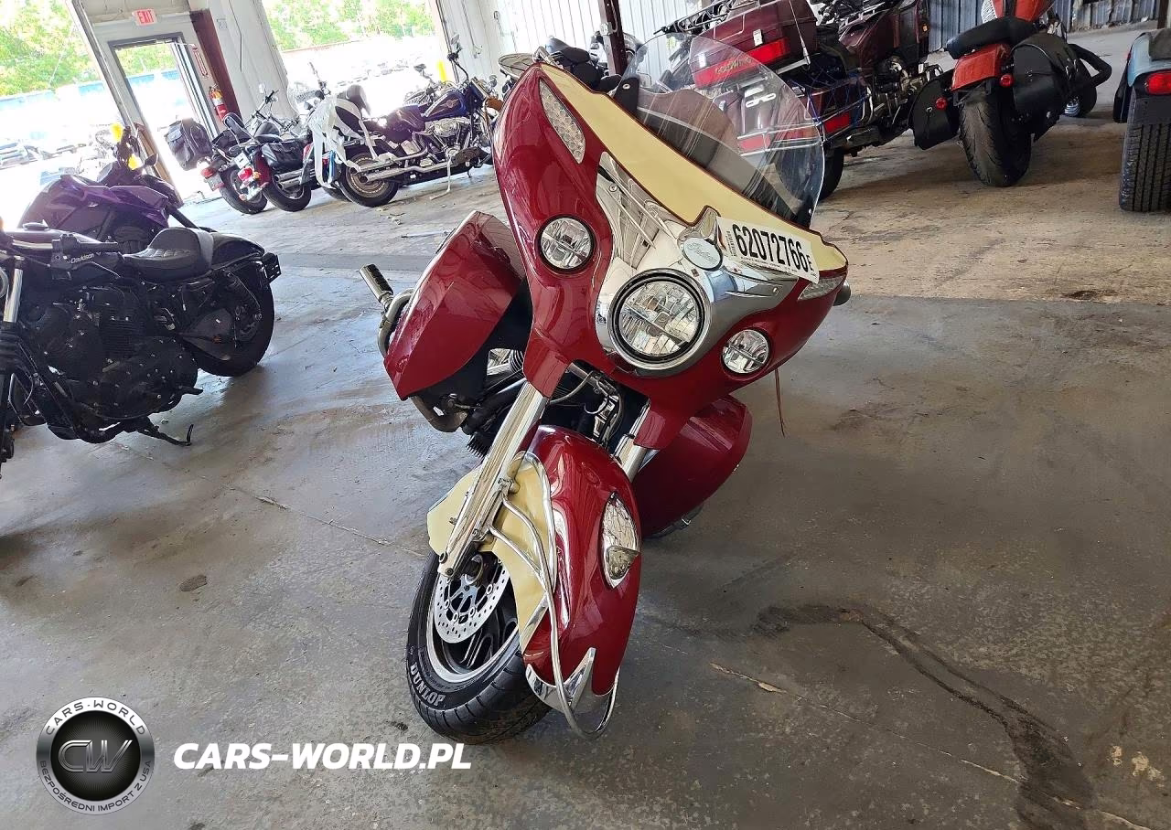 2016 Indian Motorcycle Co. Roadmaster VIN:56KTRAAA7G3333282 - 2