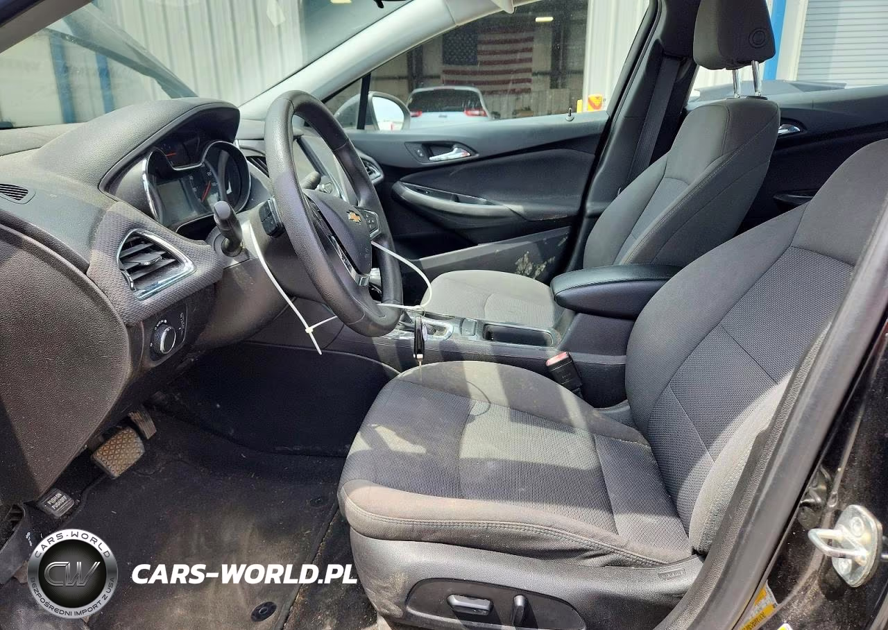 2019 Chevrolet Cruze Lt VIN:1G1BE5SM7K7145322 - 7