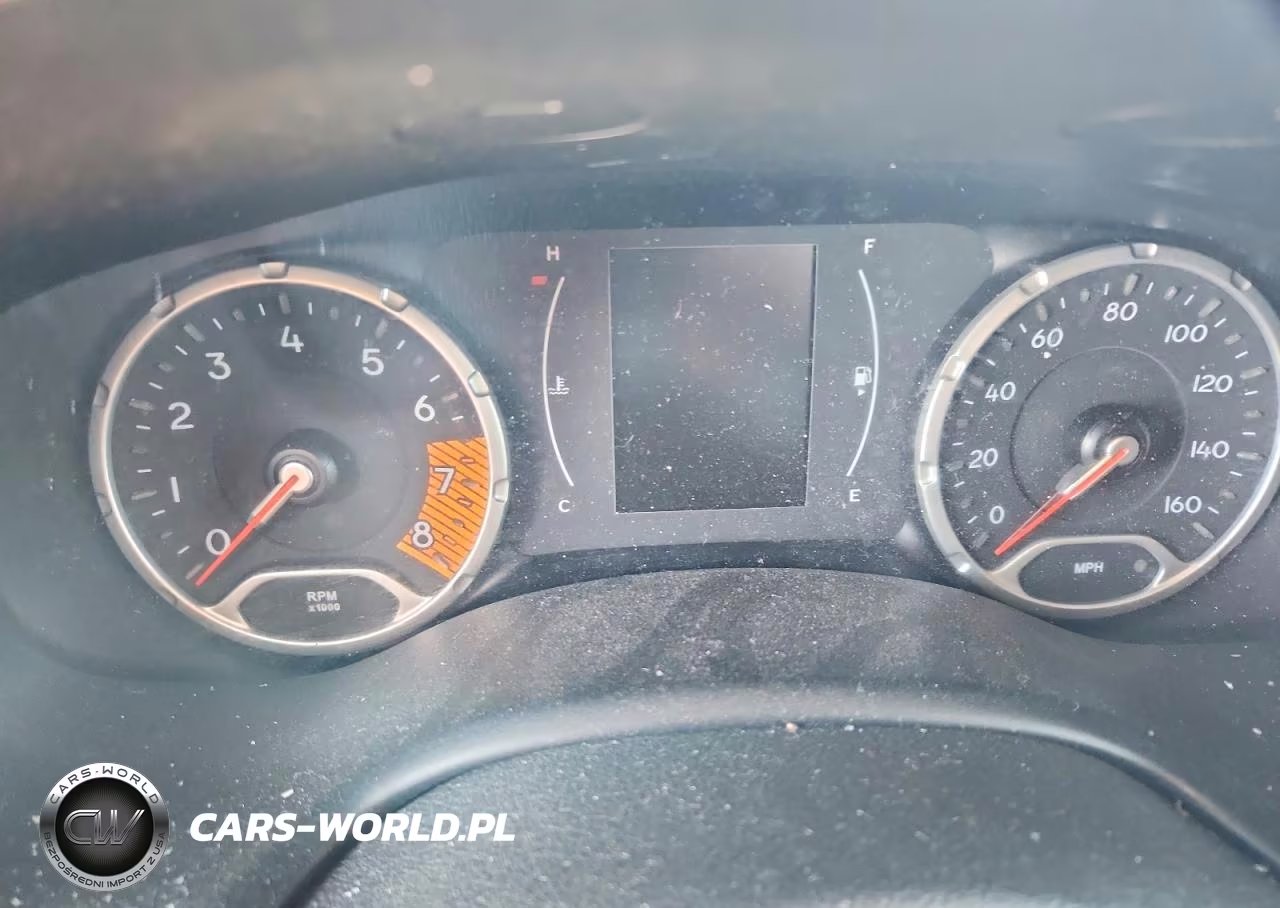 2020 Jeep Renegade Latitude VIN:ZACNJBBB5LPM04629 - 9