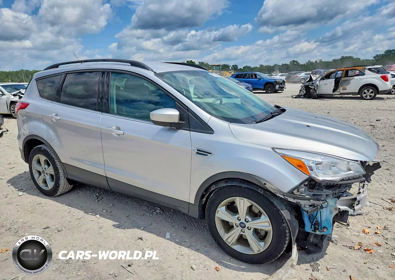 2015 Ford Escape Se VIN:1FMCU0G93FUC23801 - 4