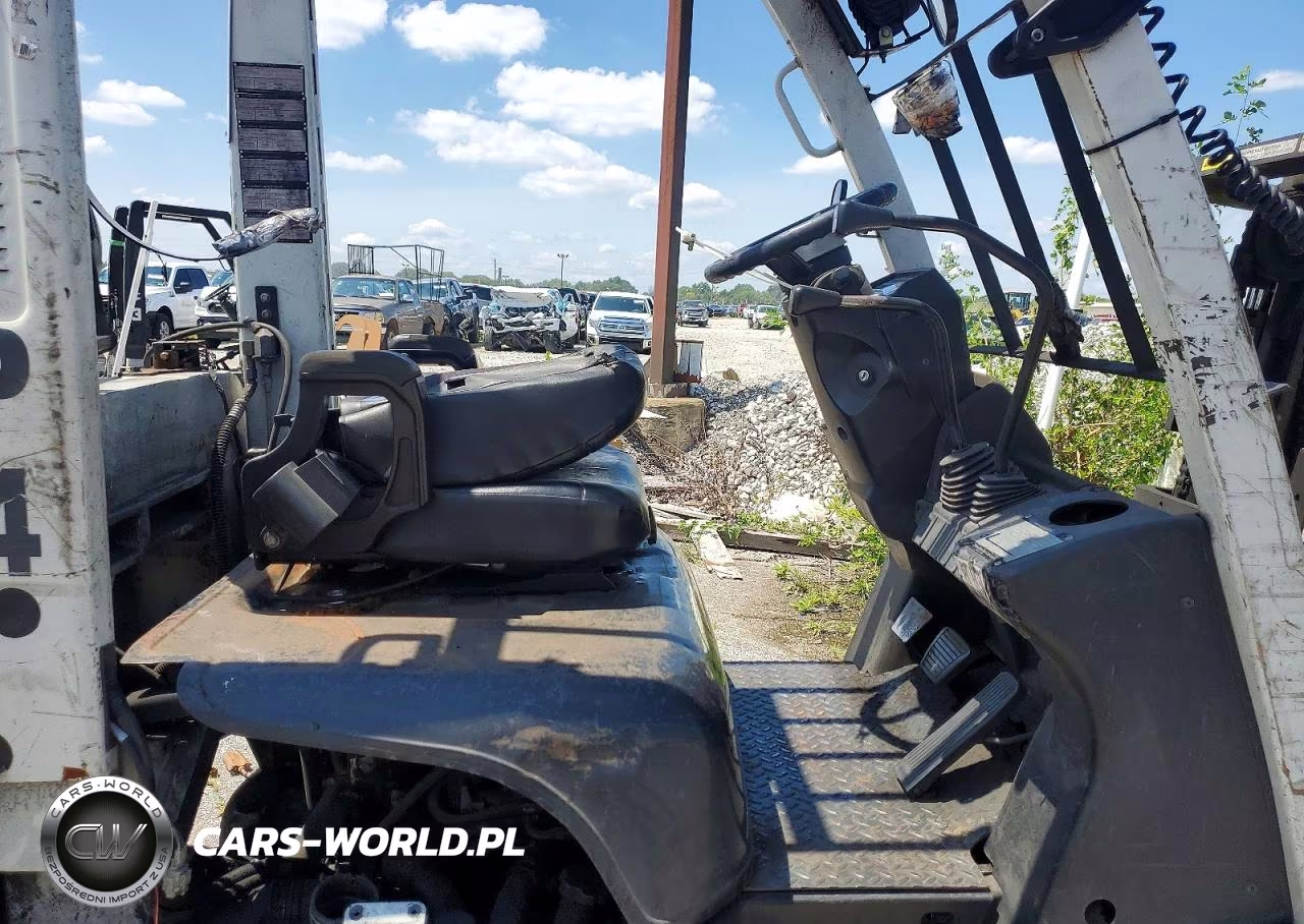 2015 Unicarriers Forklift VIN:CP1F29W7111 - 5