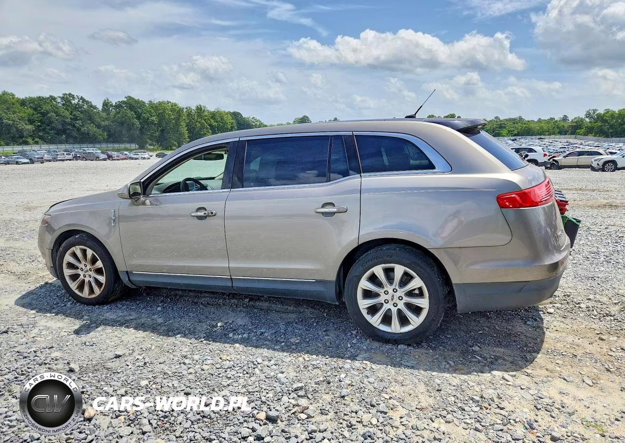 2016 Lincoln Mkt VIN:2LMHJ5AT7GBL03176 - 2