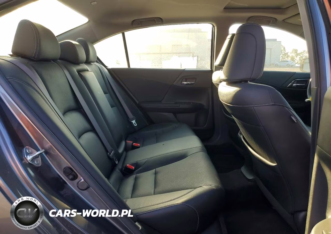 2017 Honda Accord Touring Hybrid VIN:JHMCR6F7XHC031968 - 10