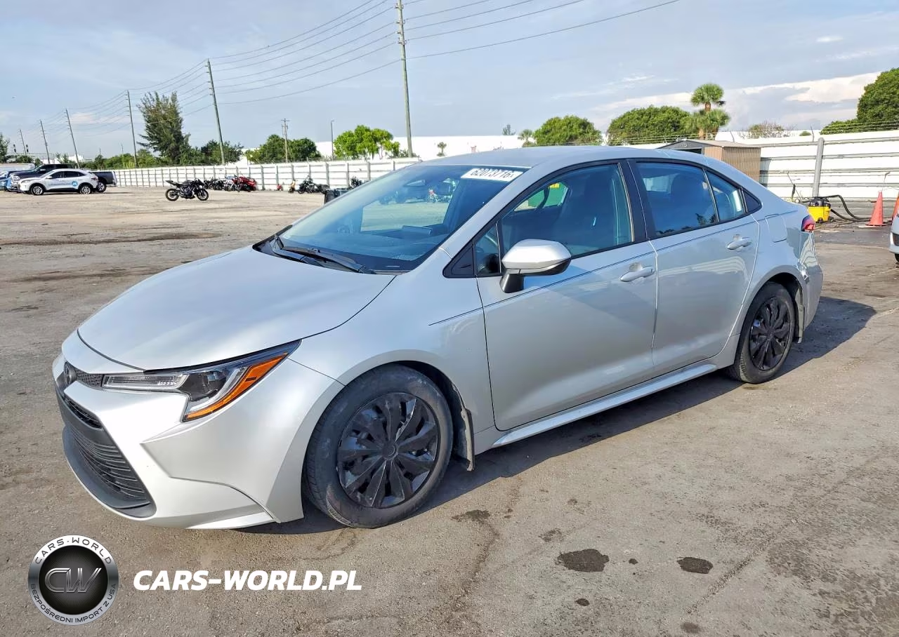 2025 Toyota Corolla Le – zdjęcie 1 z 12