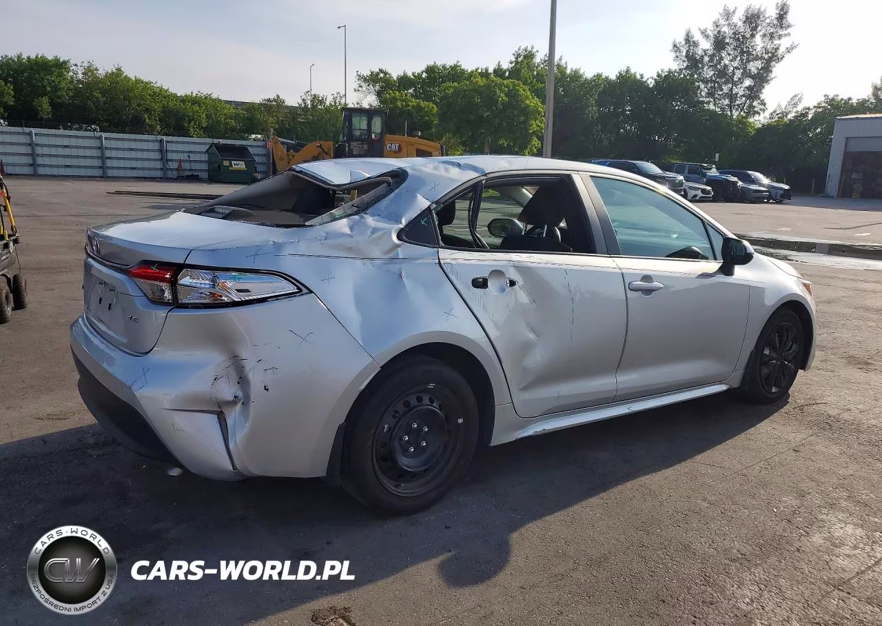 2025 Toyota Corolla Le VIN:5YFB4MDE4SP335877 - 3