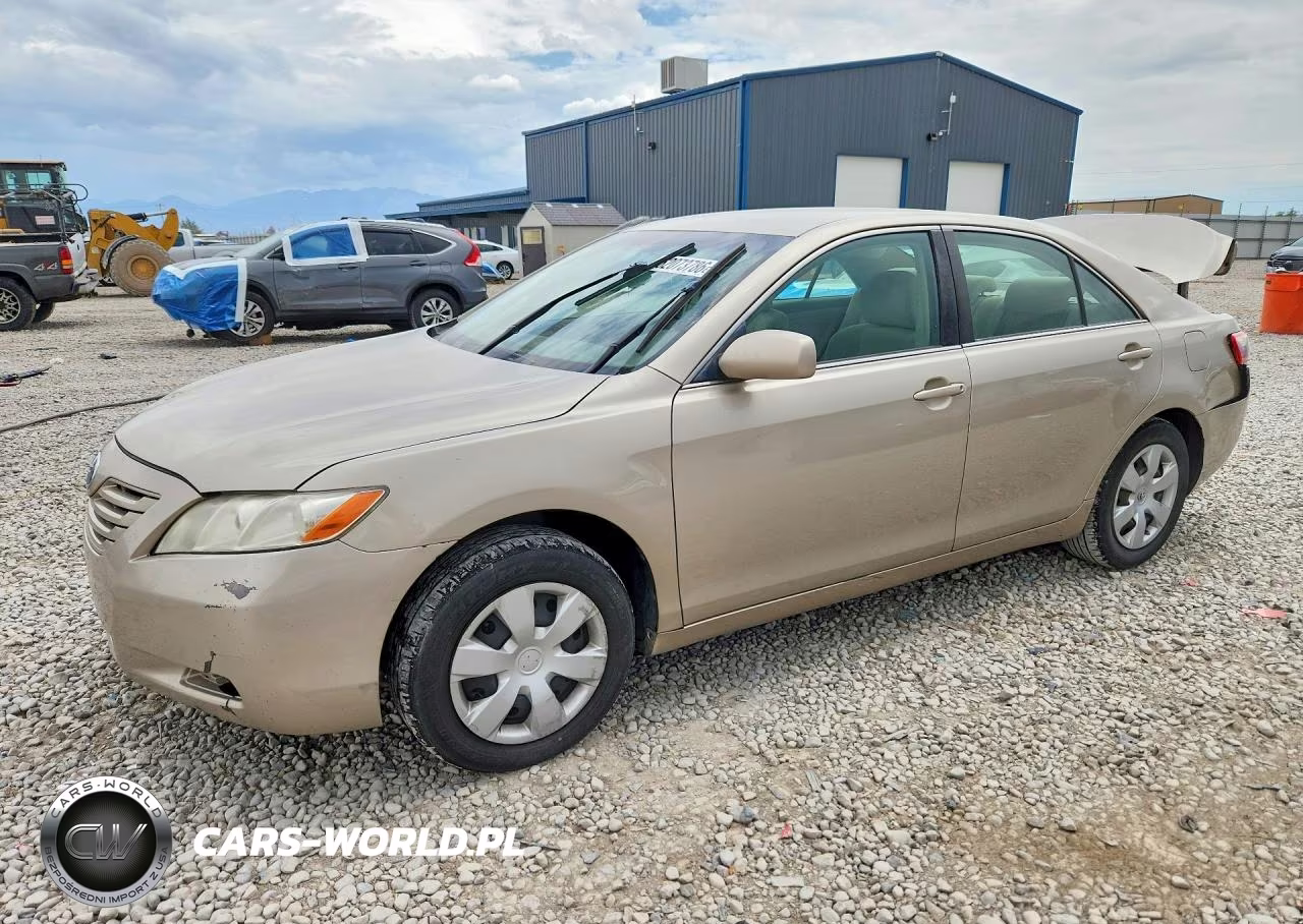 2007 Toyota Camry Le – zdjęcie 1 z 12