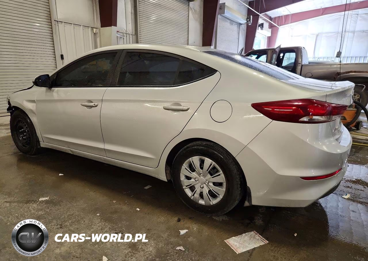2018 Hyundai Elantra Se VIN:5NPD74LF8JH299245 - 2