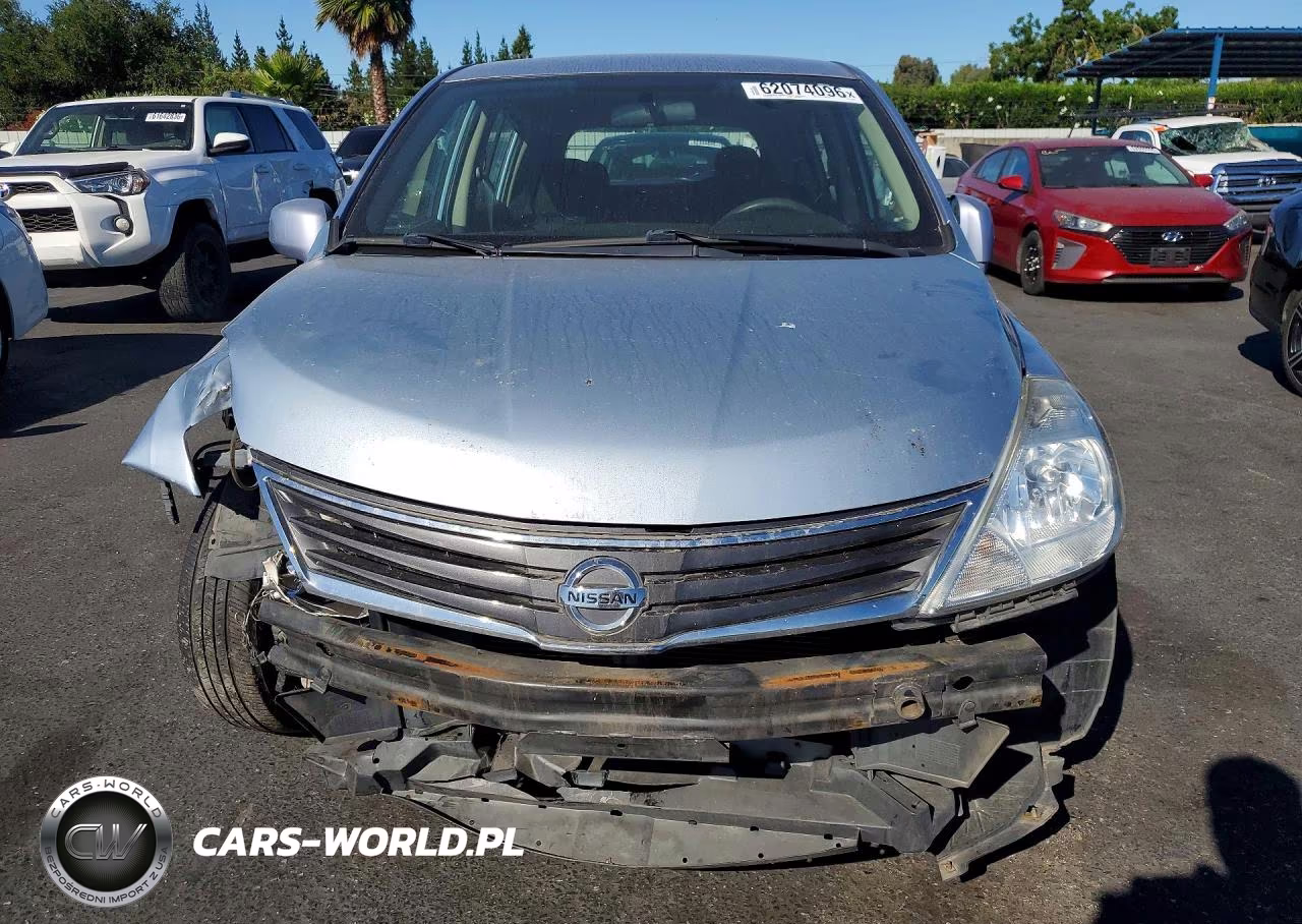 2010 Nissan Versa 1.8 S VIN:3N1BC1CP5AL374982 - 5