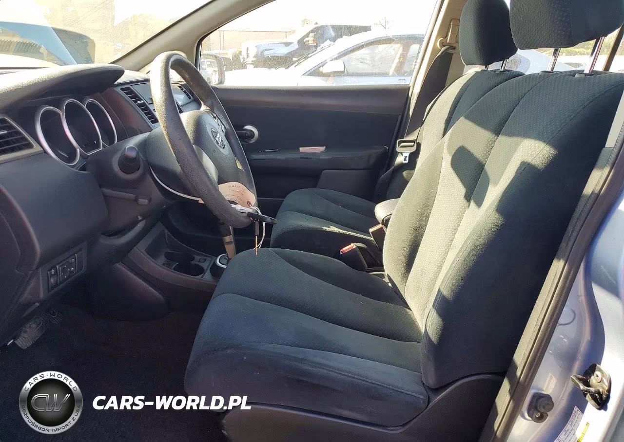 2010 Nissan Versa 1.8 S VIN:3N1BC1CP5AL374982 - 7