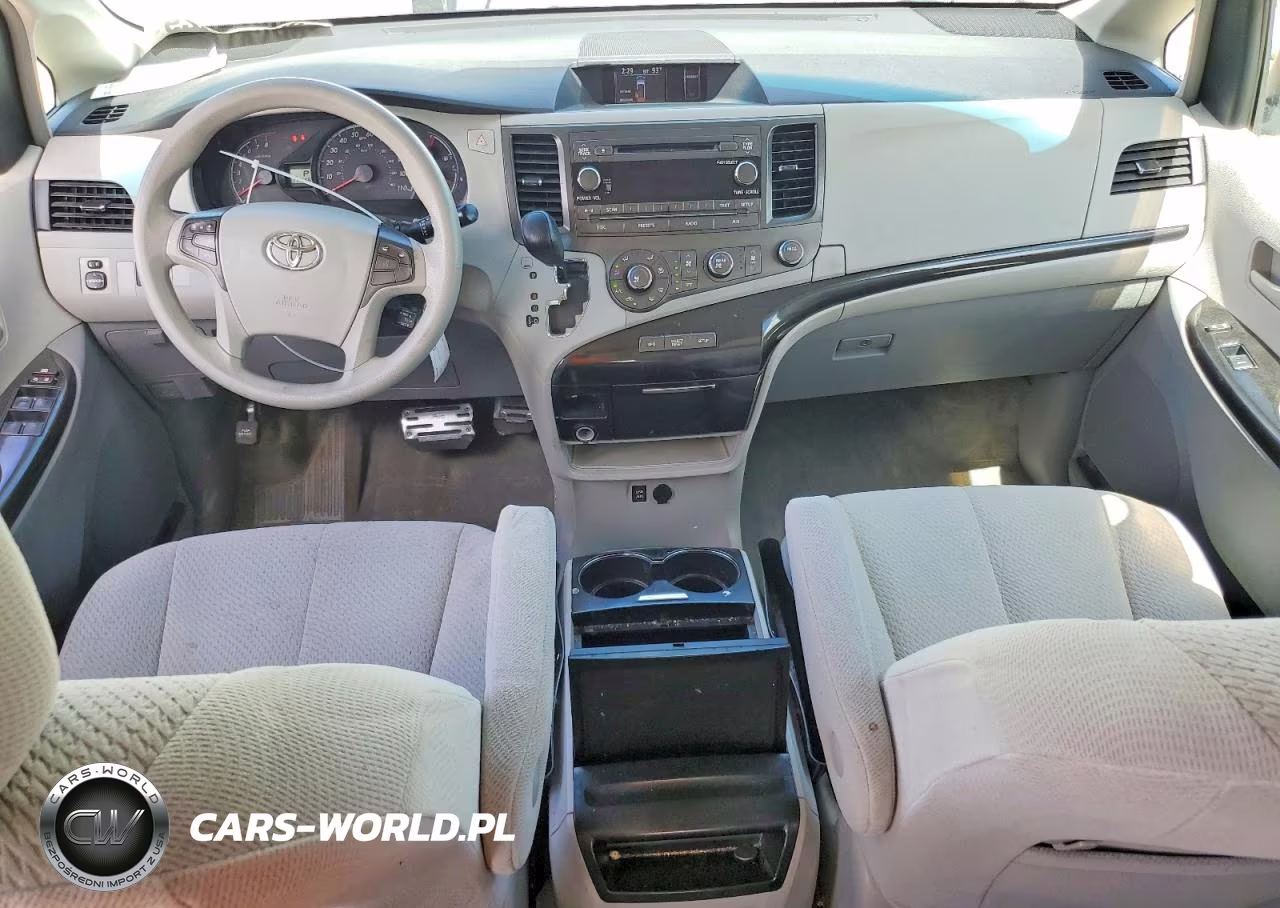 2012 Toyota Sienna Le VIN:5TDKK3DC6CS272935 - 8
