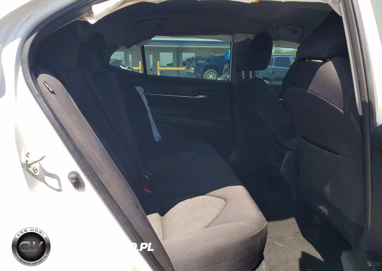 2024 Toyota Camry Le VIN:4T1C11AK3RU869094 - 10