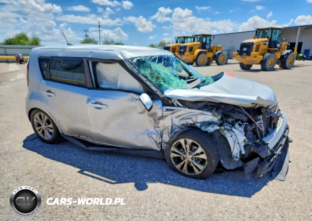 2015 Kia Soul + VIN:KNDJP3A58F7801979 - 4