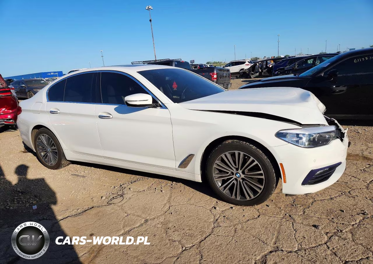 2018 BMW 530 Xi VIN:WBAJA7C58JG909286 - 4