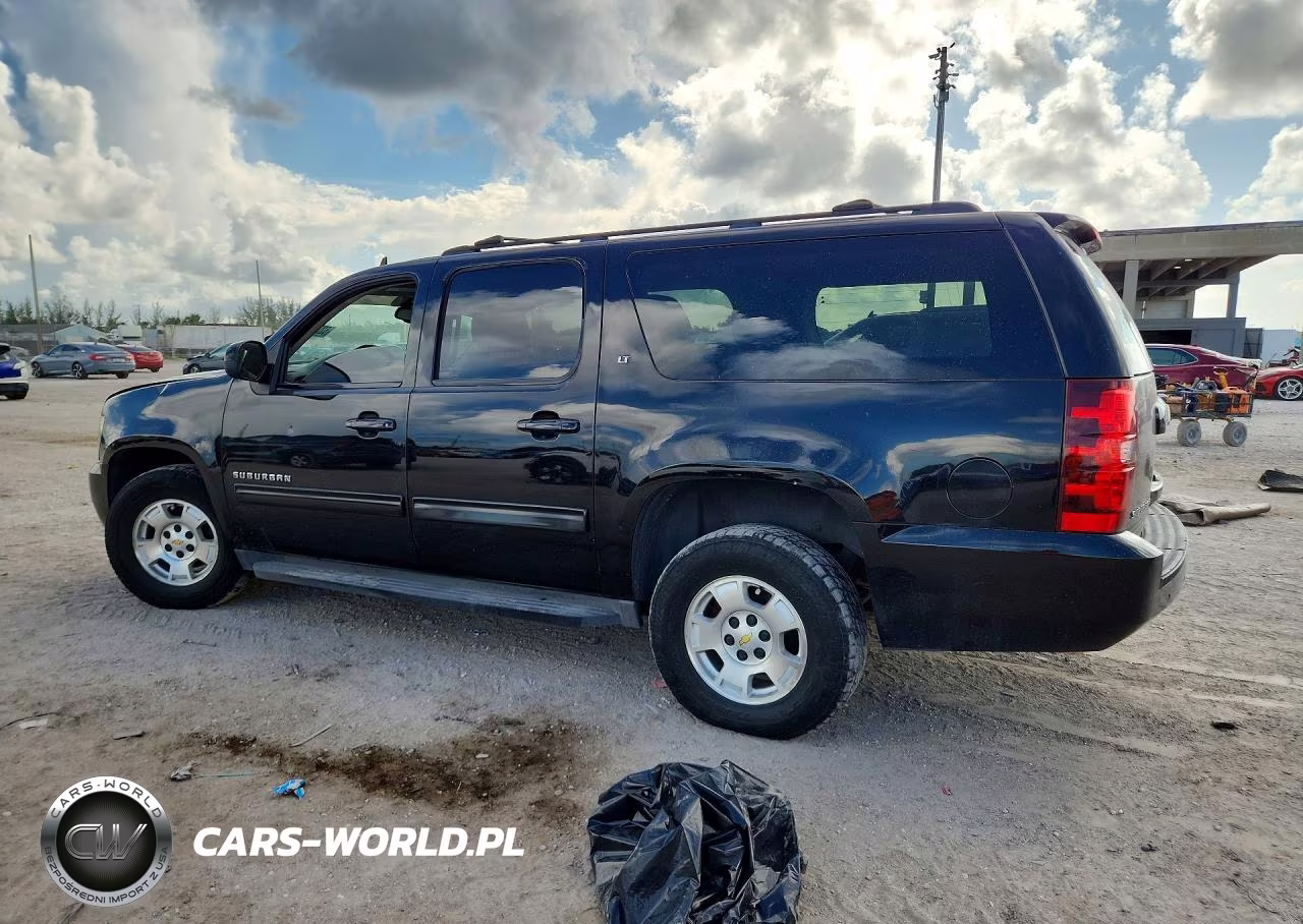 2013 Chevrolet Suburban C1500 Lt VIN:1GNSCJE09DR120614 - 2