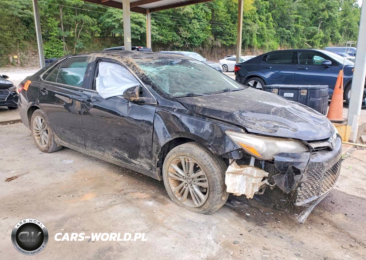 2017 Toyota Camry Se VIN:4T1BF1FK9HU452857 - 4