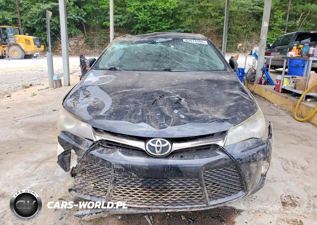 2017 Toyota Camry Se VIN:4T1BF1FK9HU452857 - 5