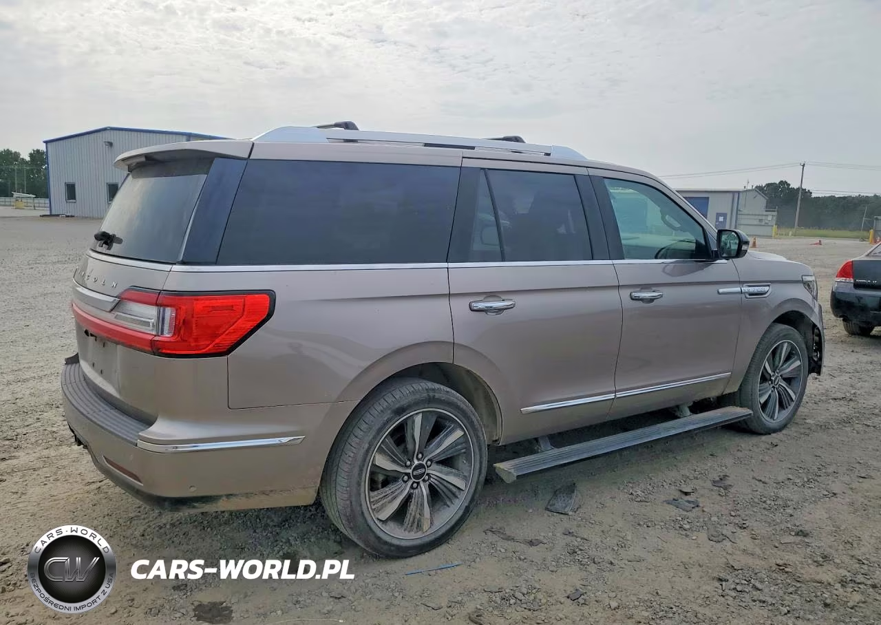 2019 Lincoln Navigator Reserve VIN:5LMJJ2LT4KEL23811 - 3