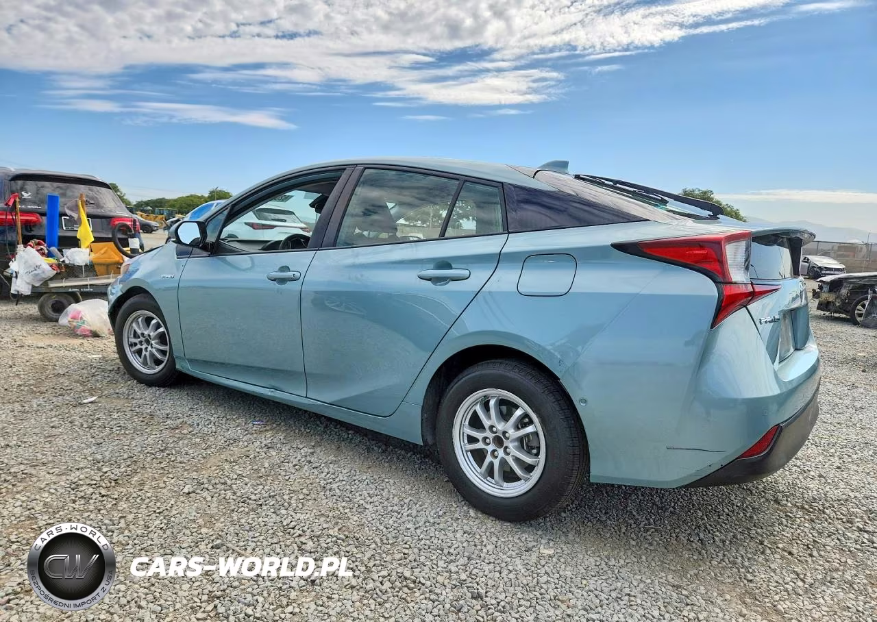 2020 Toyota Prius Le VIN:JTDKARFU4L3124831 - 2