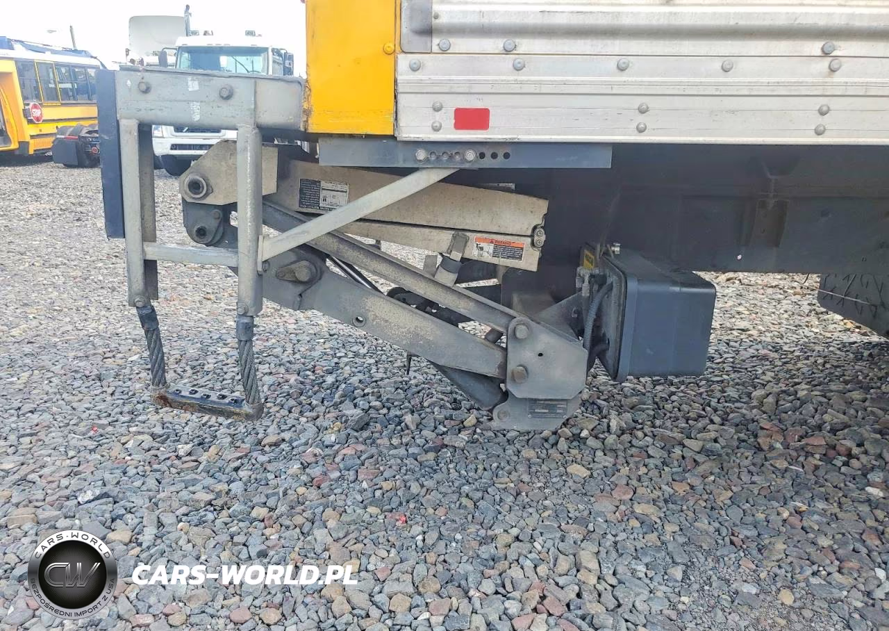 2018 Freightliner Business Class M2 Box Truck VIN:3ALACWFC6JDJH5247 - 12